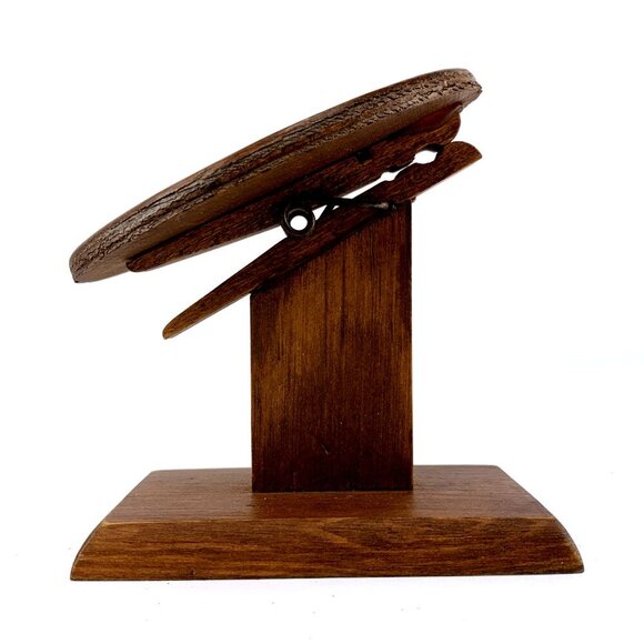 Bratton Woodcraft Owl Recipe Card Holder Note Wooden Clothespin Clip Stand - Picture 6 of 8